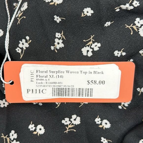 LUSH SURPLICE FLORAL WOVEN BLOUSE IN BLACK FLORAL SIZE XLARGE NWT‎ - Picture 3 of 3